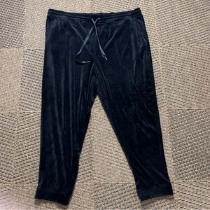 Ellos Black Velour Joggers 22/24 1X